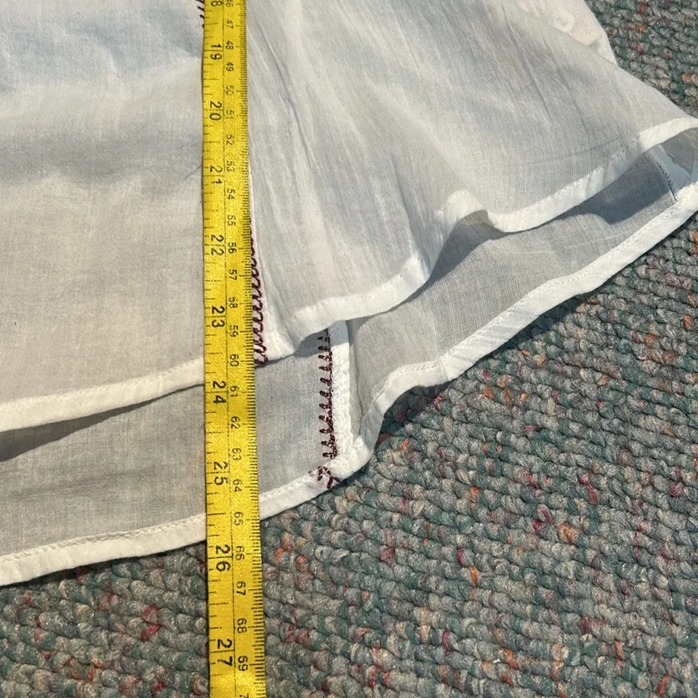 NWT Embroidered White Blouse From Anthropologie size XSmall - Picture 8 of 12